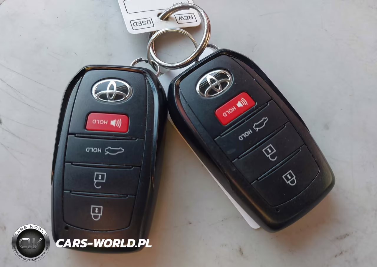 2025 Toyota Corolla Se VIN:5YFS4MCE9SP243956 - 11