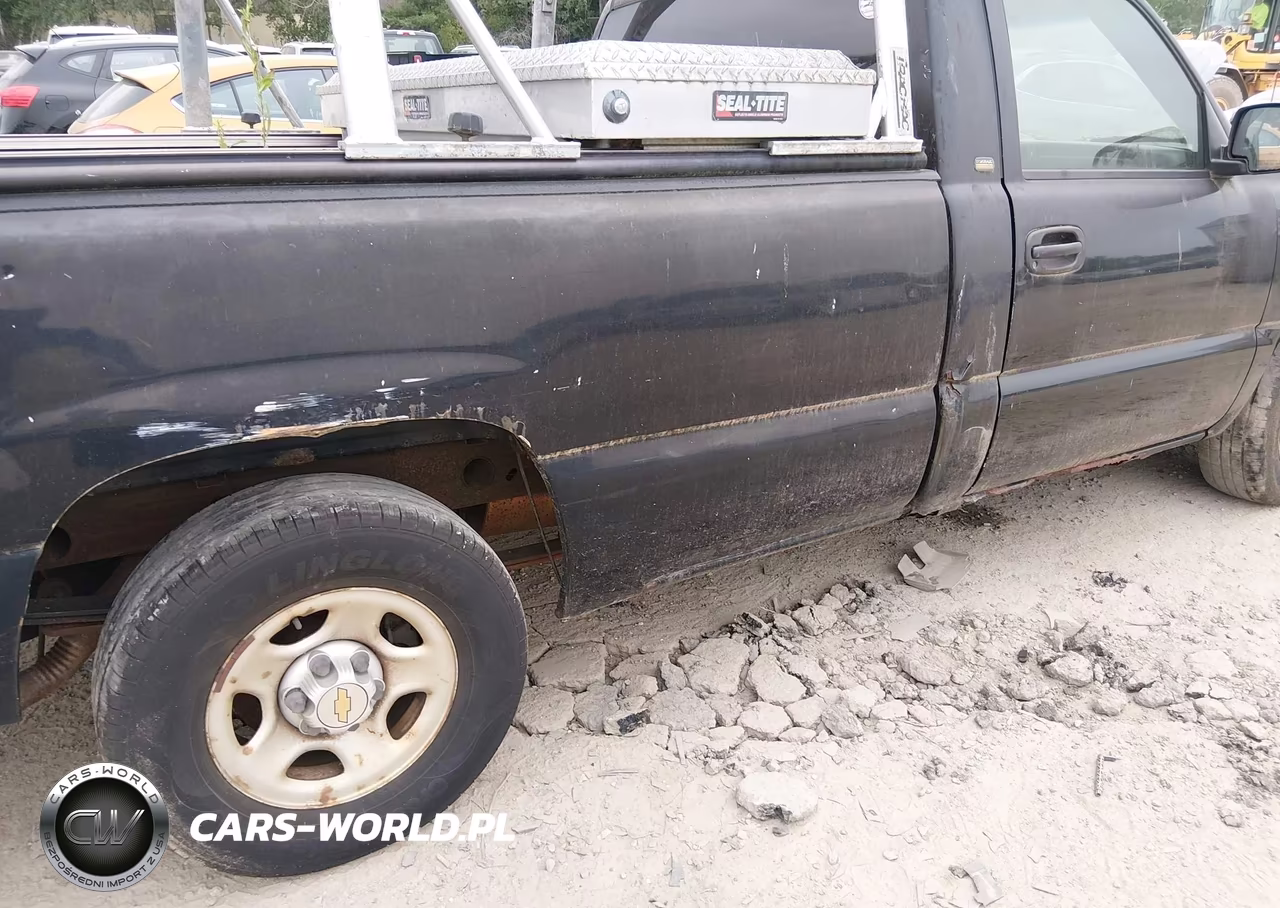 2003 Chevrolet Silverado 1500 VIN:1GCEC14V43E365569 - 6