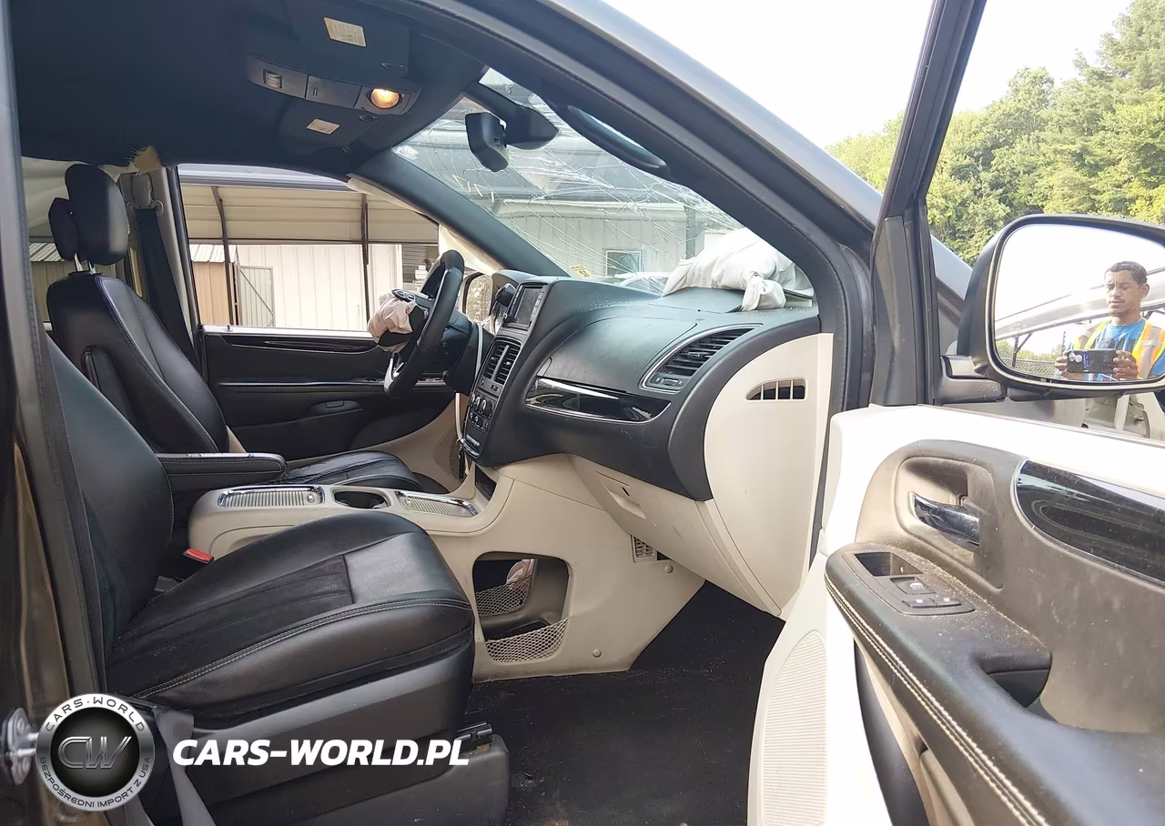 2019 Dodge Grand Caravan Sxt VIN:2C4RDGCG7KR510108 - 5