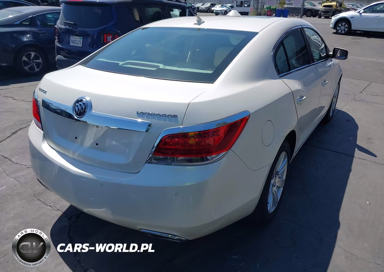 2013 Buick Lacrosse Leather Group VIN:1G4GC5E3XDF140741 - 4