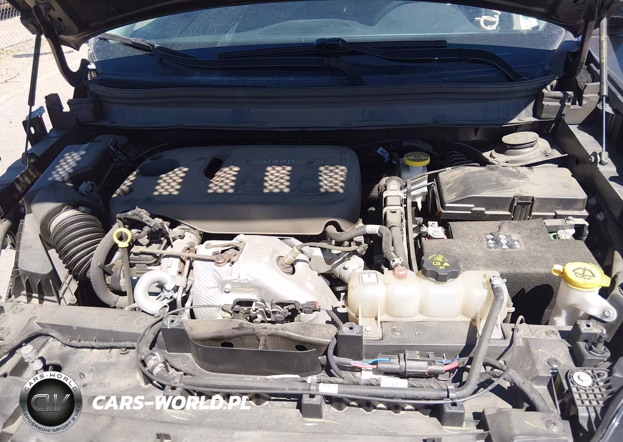 2022 Jeep Cherokee Latitude Lux 4X4 VIN:1C4PJMMN4ND525815 - 10