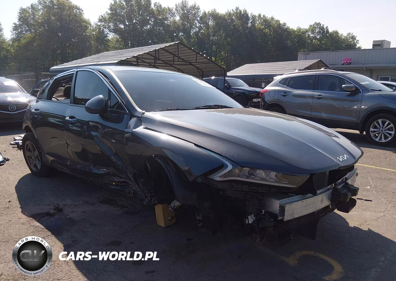 2022 Kia K5 Lxs – zdjęcie 1 z 17