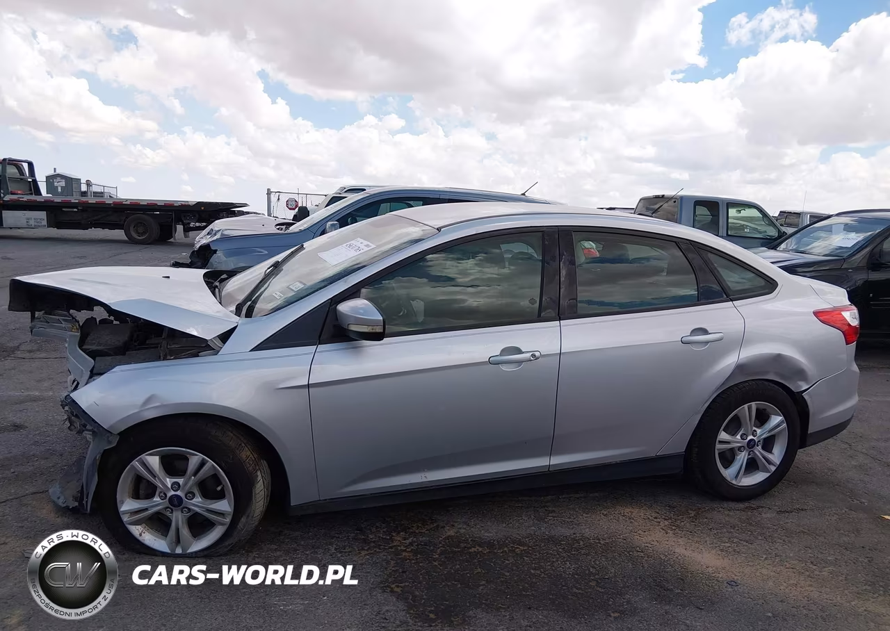 2014 Ford Focus Se VIN:1FADP3F2XEL330277 - 14