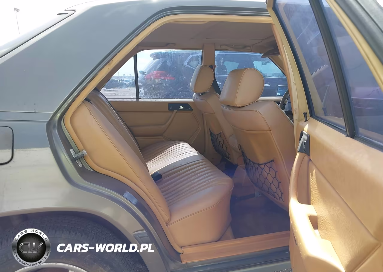 1987 Mercedes-Benz 300 E VIN:WDBEA30D5HA368184 - 8