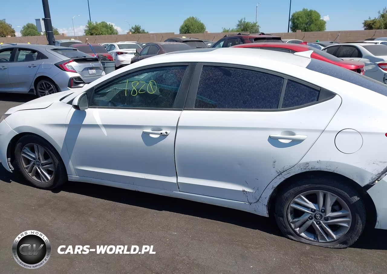 2020 Hyundai Elantra Value Edition VIN:5NPD84LFXLH599014 - 14