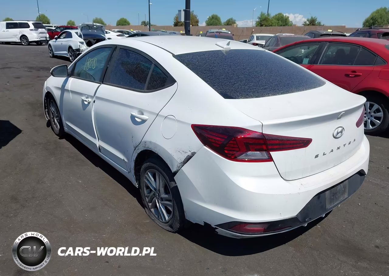 2020 Hyundai Elantra Value Edition VIN:5NPD84LFXLH599014 - 3