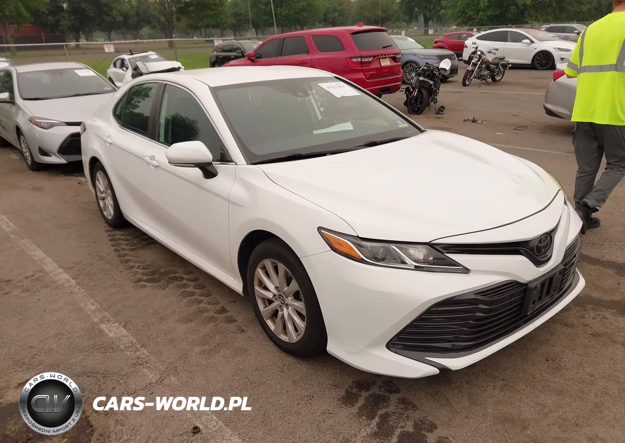2019 Toyota Camry Le