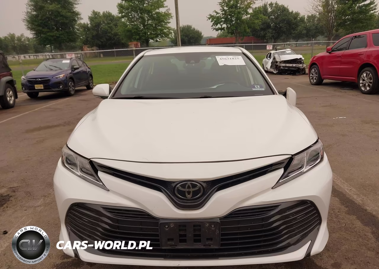2019 Toyota Camry Le VIN:4T1B11HK2KU853220 - 12