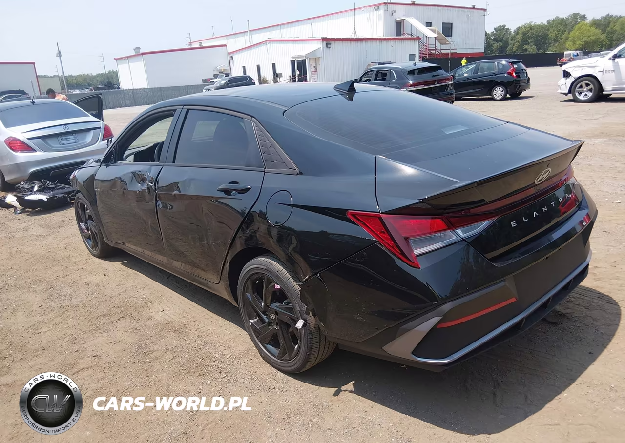 2026 Hyundai Elantra Sel Sport VIN:KMHLM4DG3TU199442 - 3