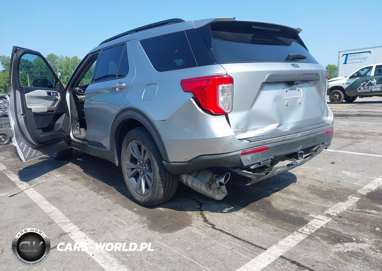 2022 Ford Explorer Xlt VIN:1FMSK7DHXNGC41070 - 6