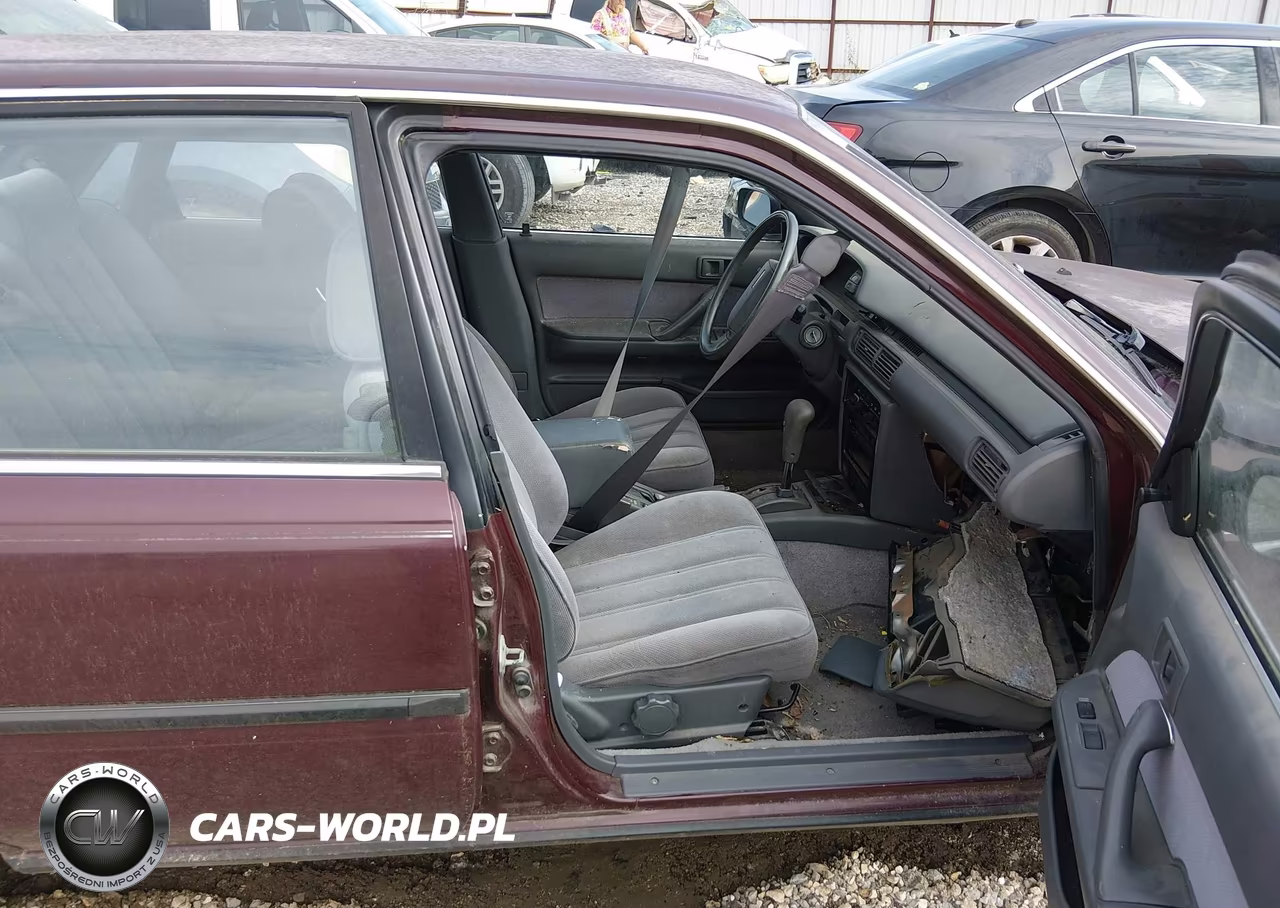 1991 Toyota Camry Dlx VIN:4T1SV21E2MU442174 - 5