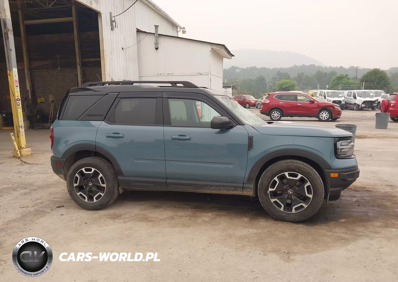 2022 Ford Bronco Sport Outer Banks VIN:3FMCR9C6XNRD96707 - 13