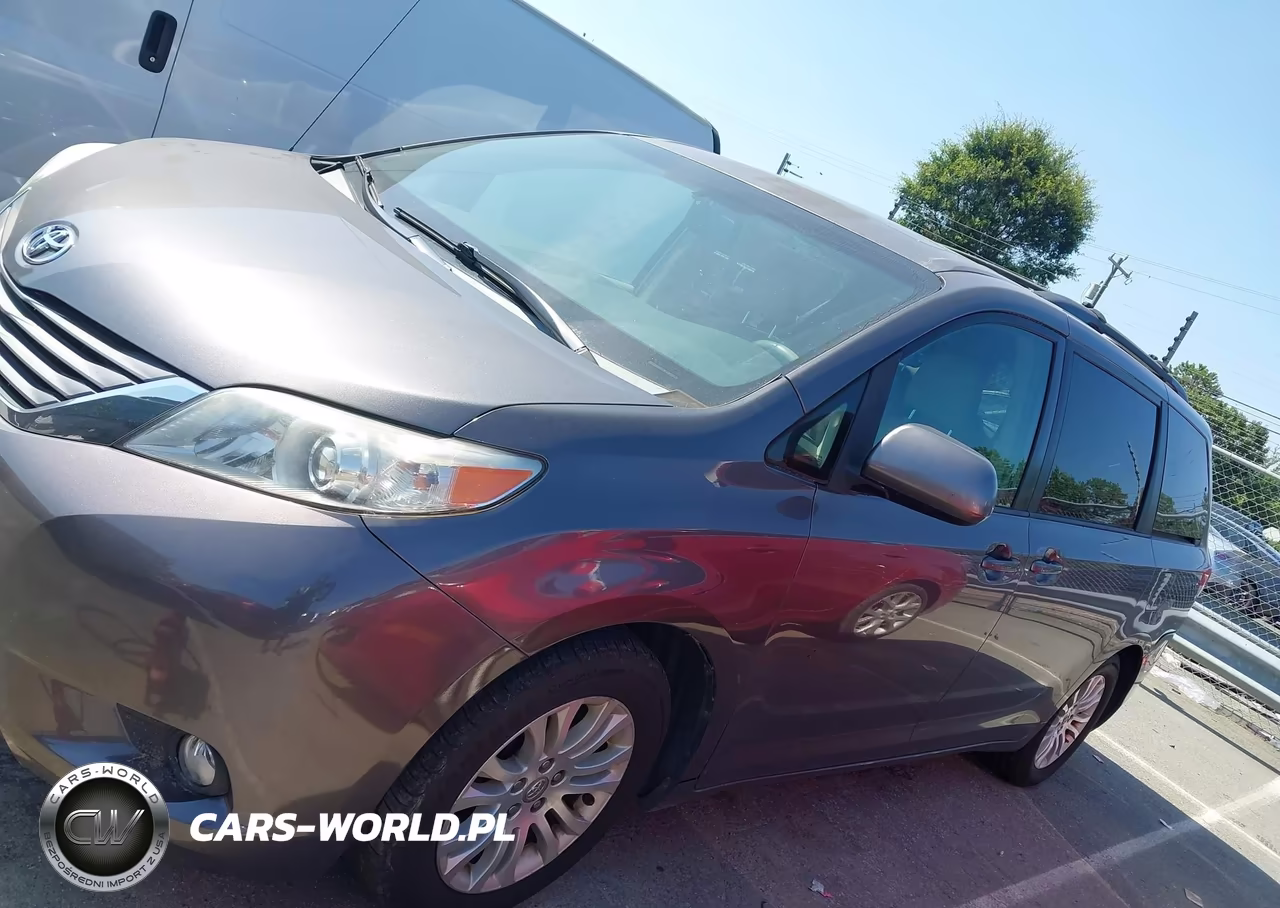 2011 Toyota Sienna Xle V6 VIN:5TDYK3DC1BS166823 - 14