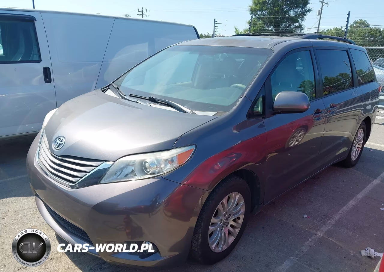 2011 Toyota Sienna Xle V6 VIN:5TDYK3DC1BS166823 - 2