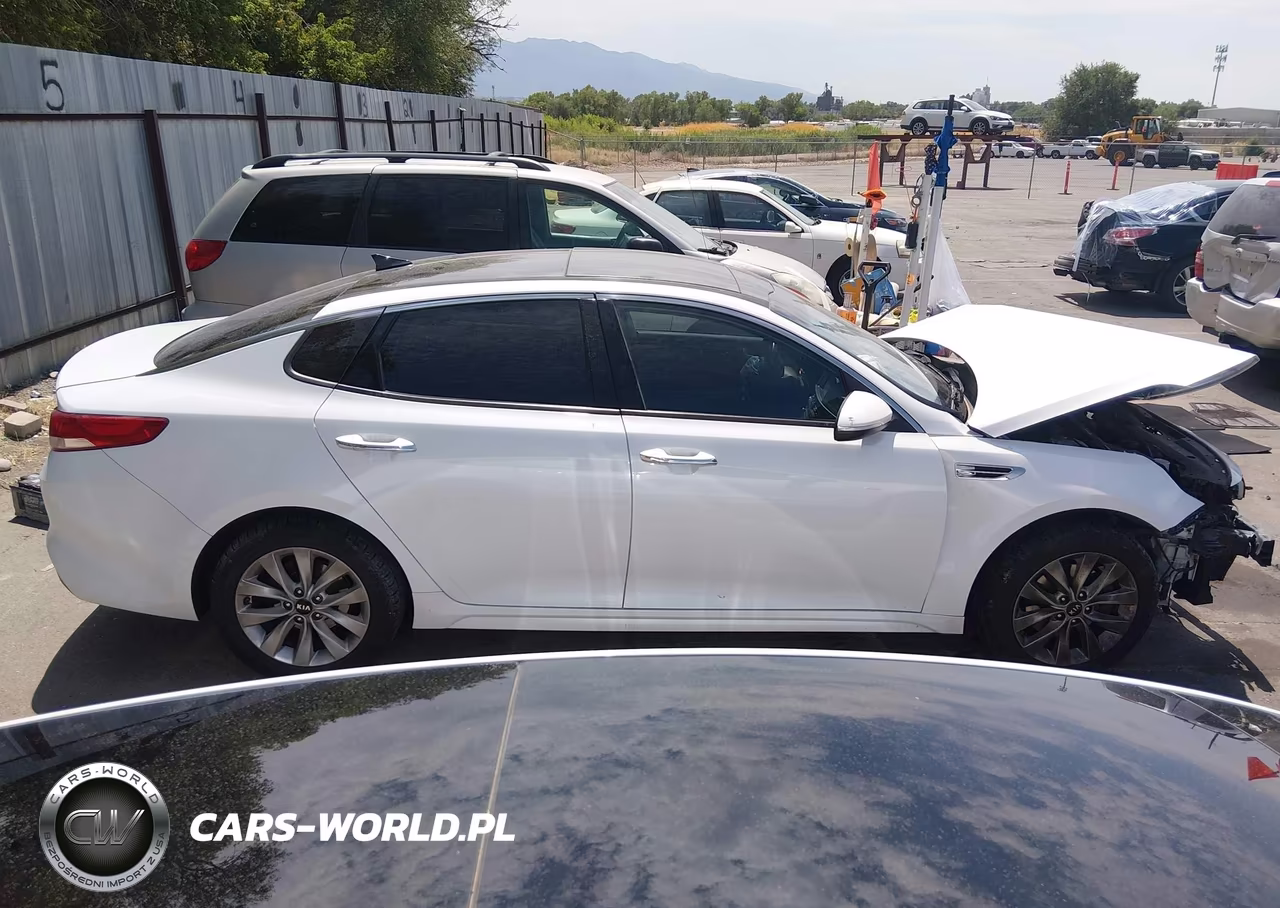 2017 Kia Optima Ex VIN:5XXGU4L37HG157700 - 14