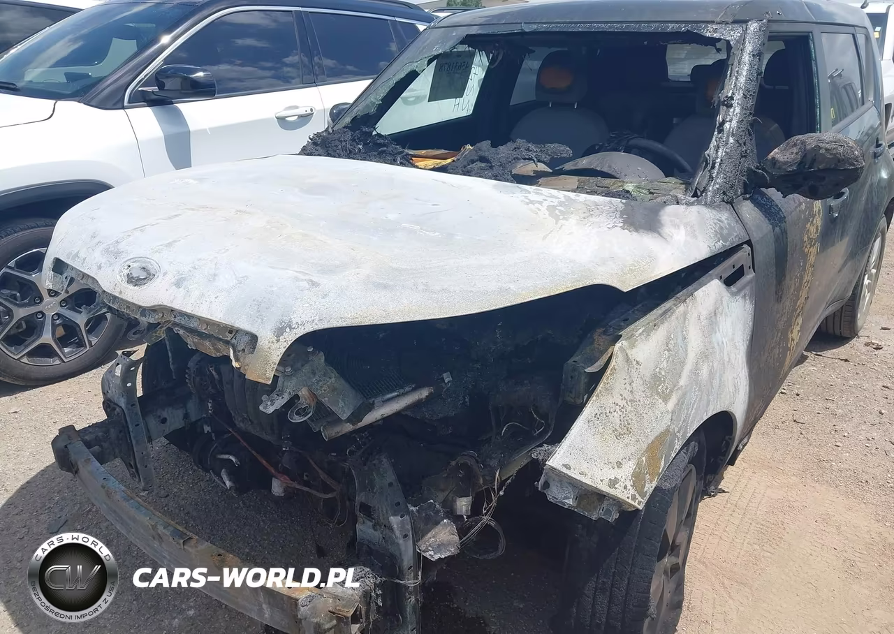 2017 Kia Soul VIN:KNDJN2A28H7447647 - 6