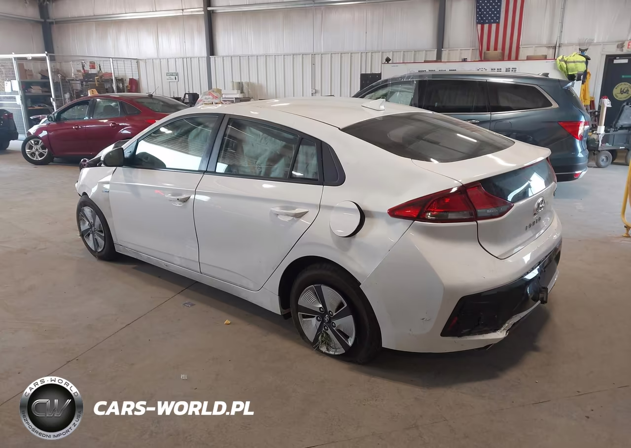 2017 Hyundai Ioniq Hybrid Blue VIN:KMHC65LCXHU026779 - 3