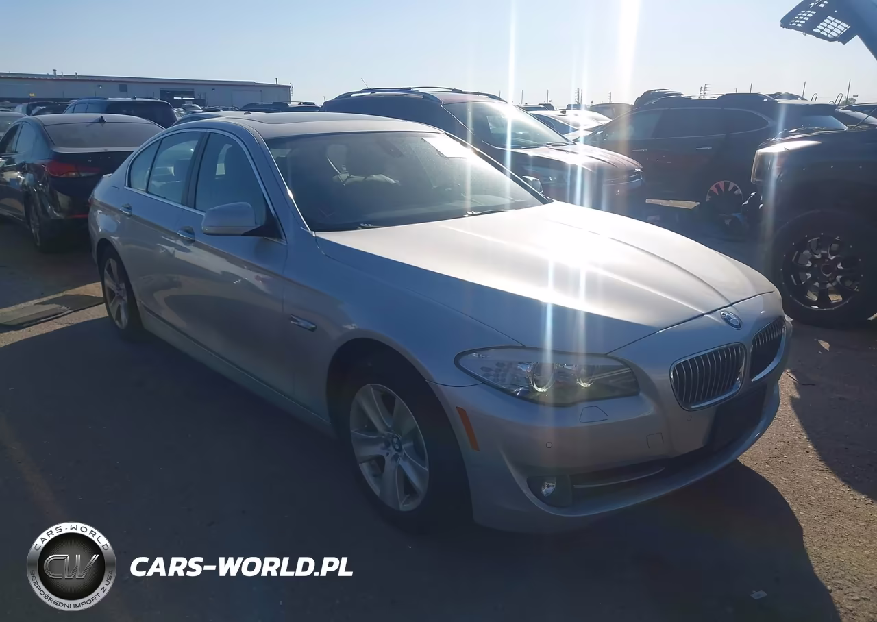 2012 BMW 528I xDrive – zdjęcie 1 z 12