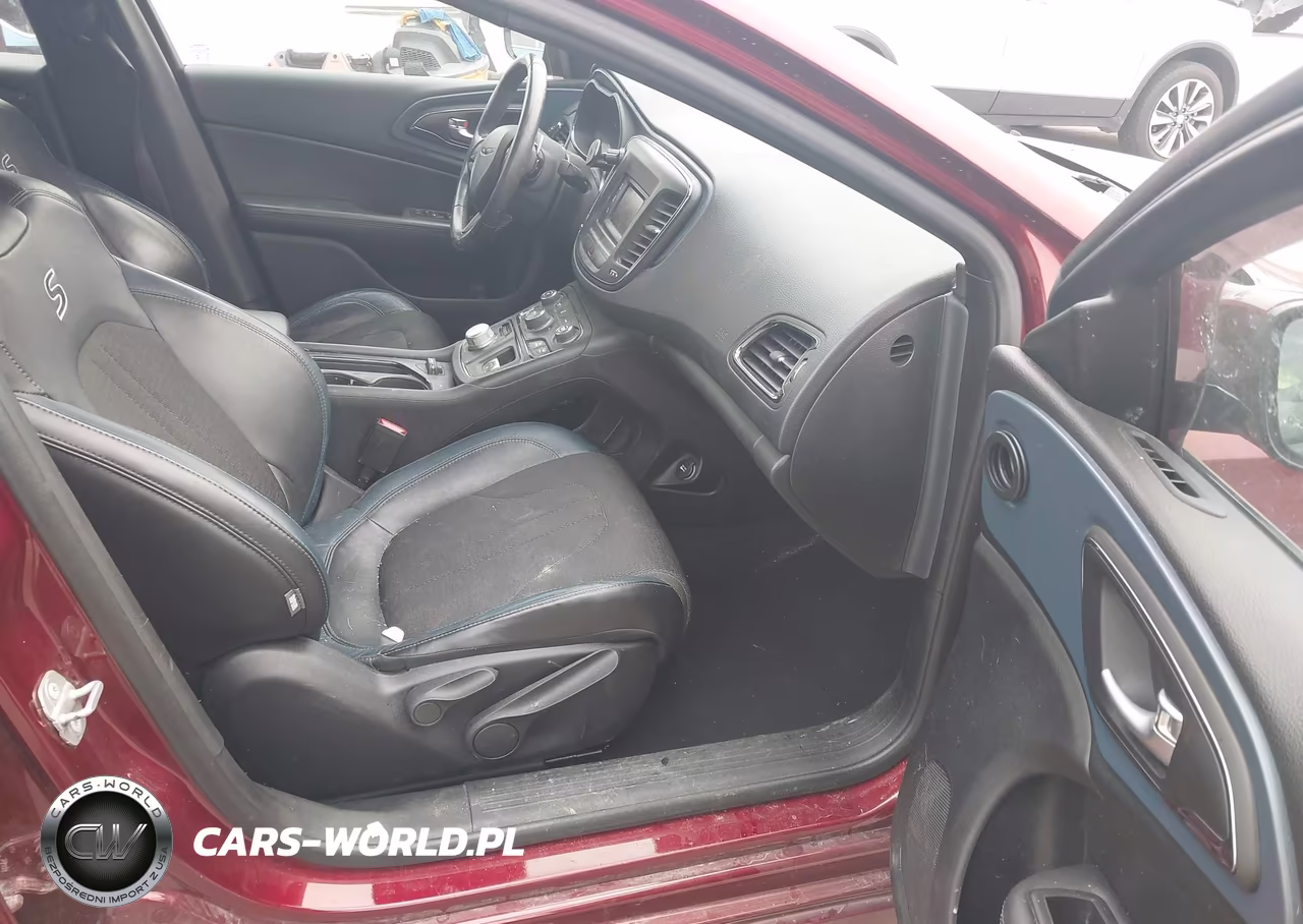 2015 Chrysler 200 S VIN:1C3CCCBGXFN518178 - 5