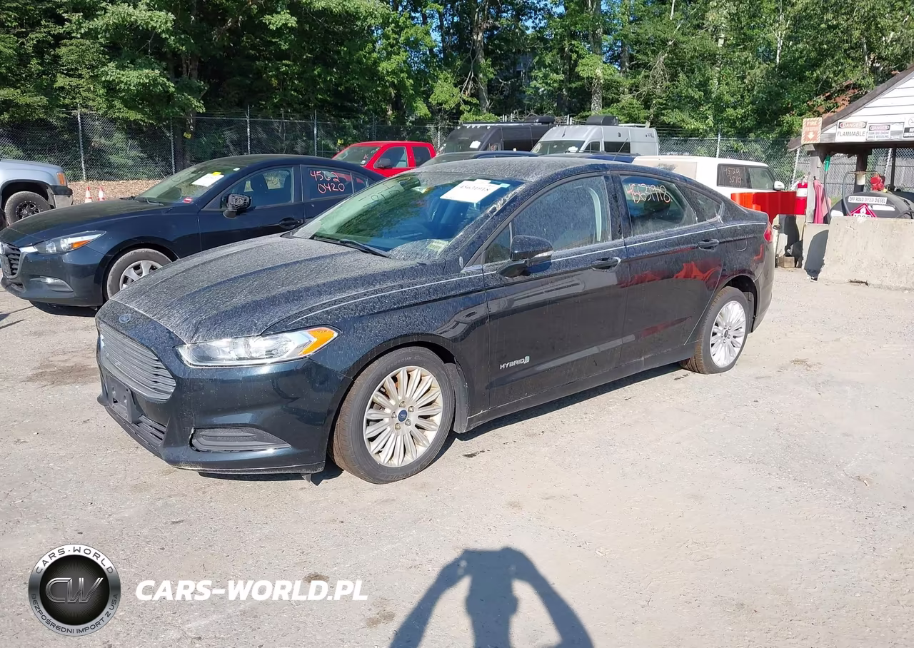 2014 Ford Fusion Se Hybrid VIN:3FA6P0LU7ER132819 - 2