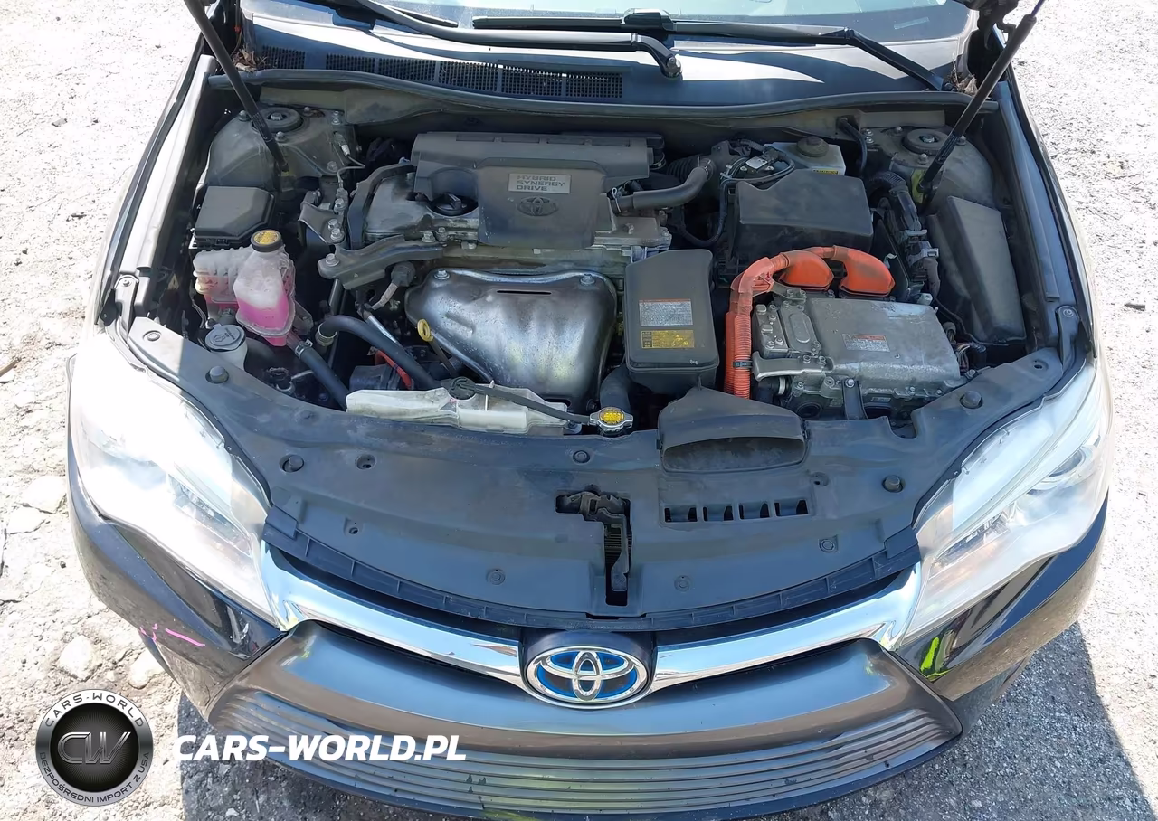 2015 Toyota Camry Hybrid Le VIN:4T1BD1FK8FU167585 - 10