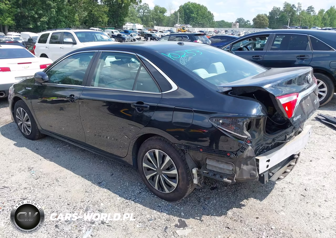 2015 Toyota Camry Hybrid Le VIN:4T1BD1FK8FU167585 - 3
