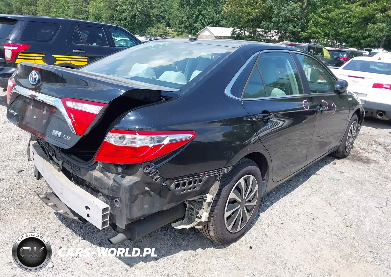 2015 Toyota Camry Hybrid Le VIN:4T1BD1FK8FU167585 - 4