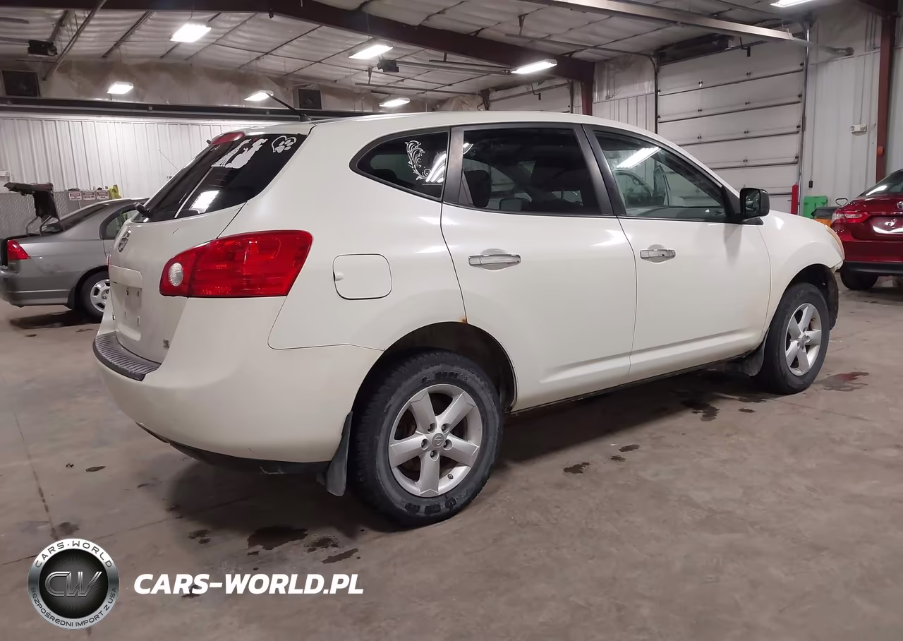2010 Nissan Rogue S VIN:JN8AS5MV2AW130611 - 4