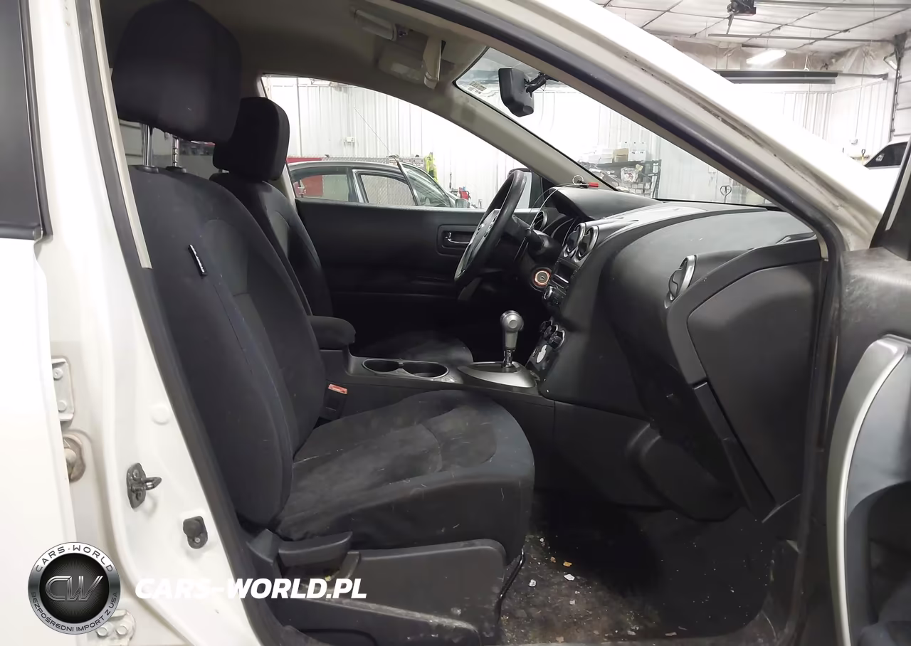 2010 Nissan Rogue S VIN:JN8AS5MV2AW130611 - 5