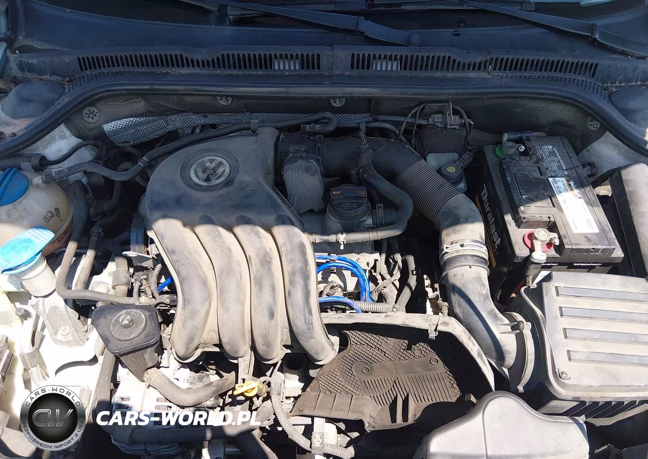 2012 Volkswagen Jetta 2.0L S VIN:3VW2K7AJ8CM120615 - 10