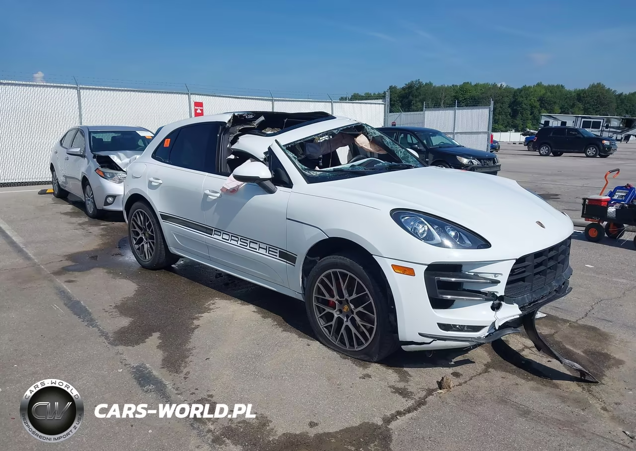2016 Porsche Macan Turbo – zdjęcie 1 z 12
