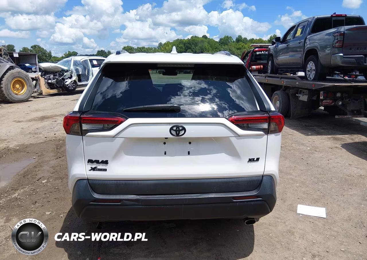 2021 Toyota Rav4 Xle VIN:2T3W1RFV4MC163297 - 16