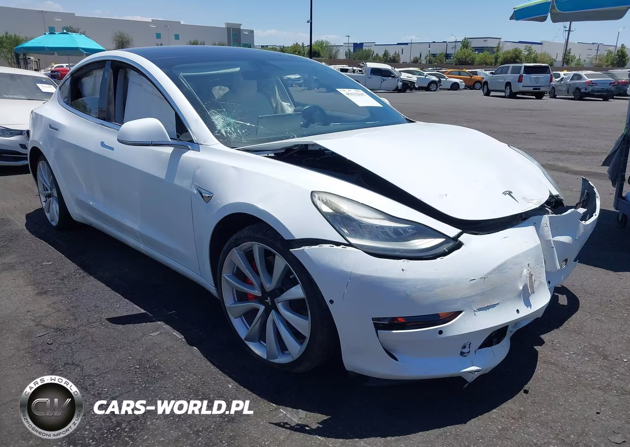 2018 Tesla Model 3 Long Range-Performance – zdjęcie 1 z 17