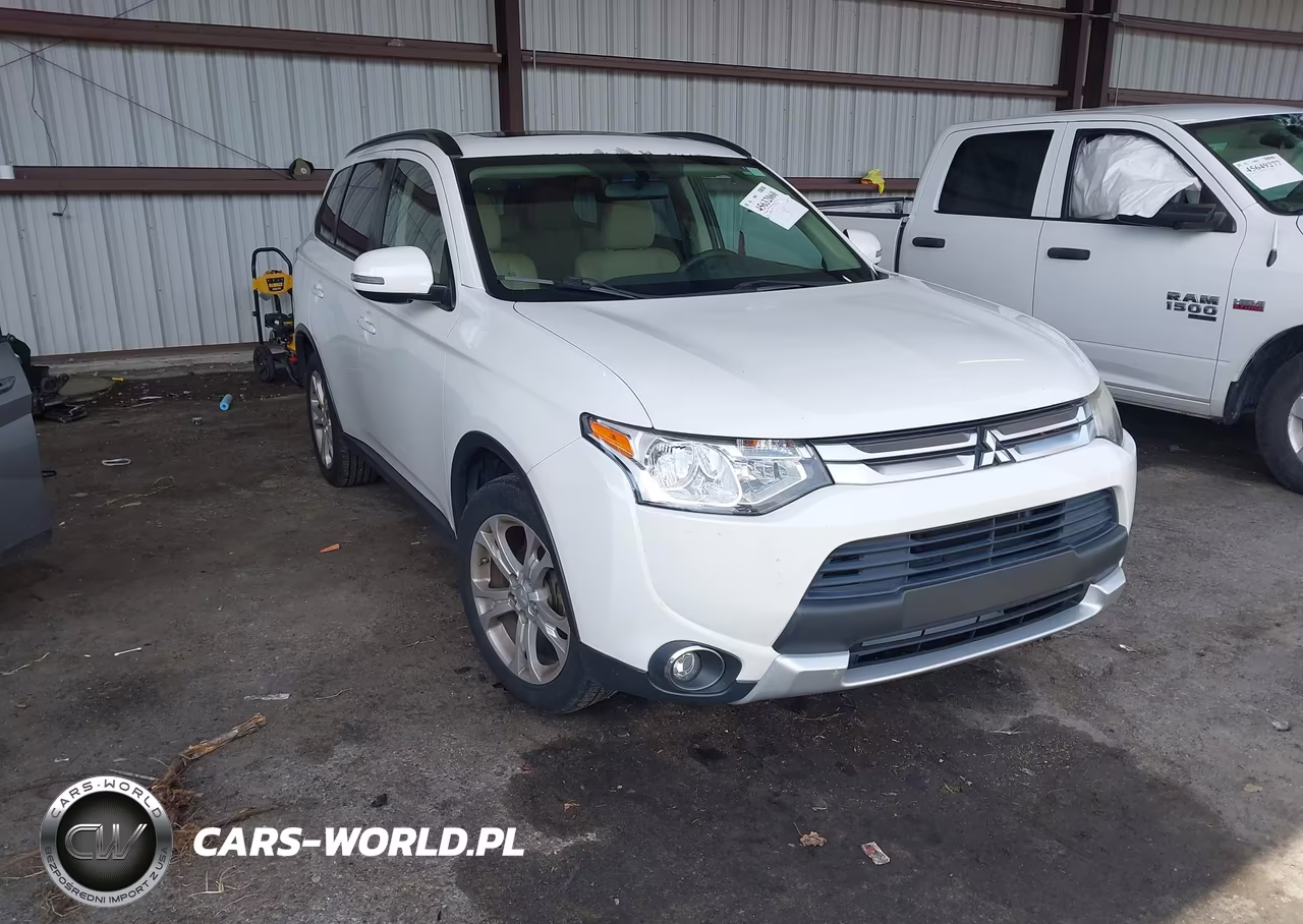 2015 Mitsubishi Outlander Se – zdjęcie 1 z 16