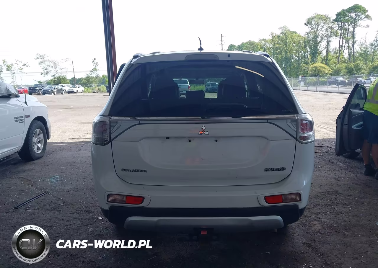 2015 Mitsubishi Outlander Se VIN:JA4AZ3A39FZ002638 - 16