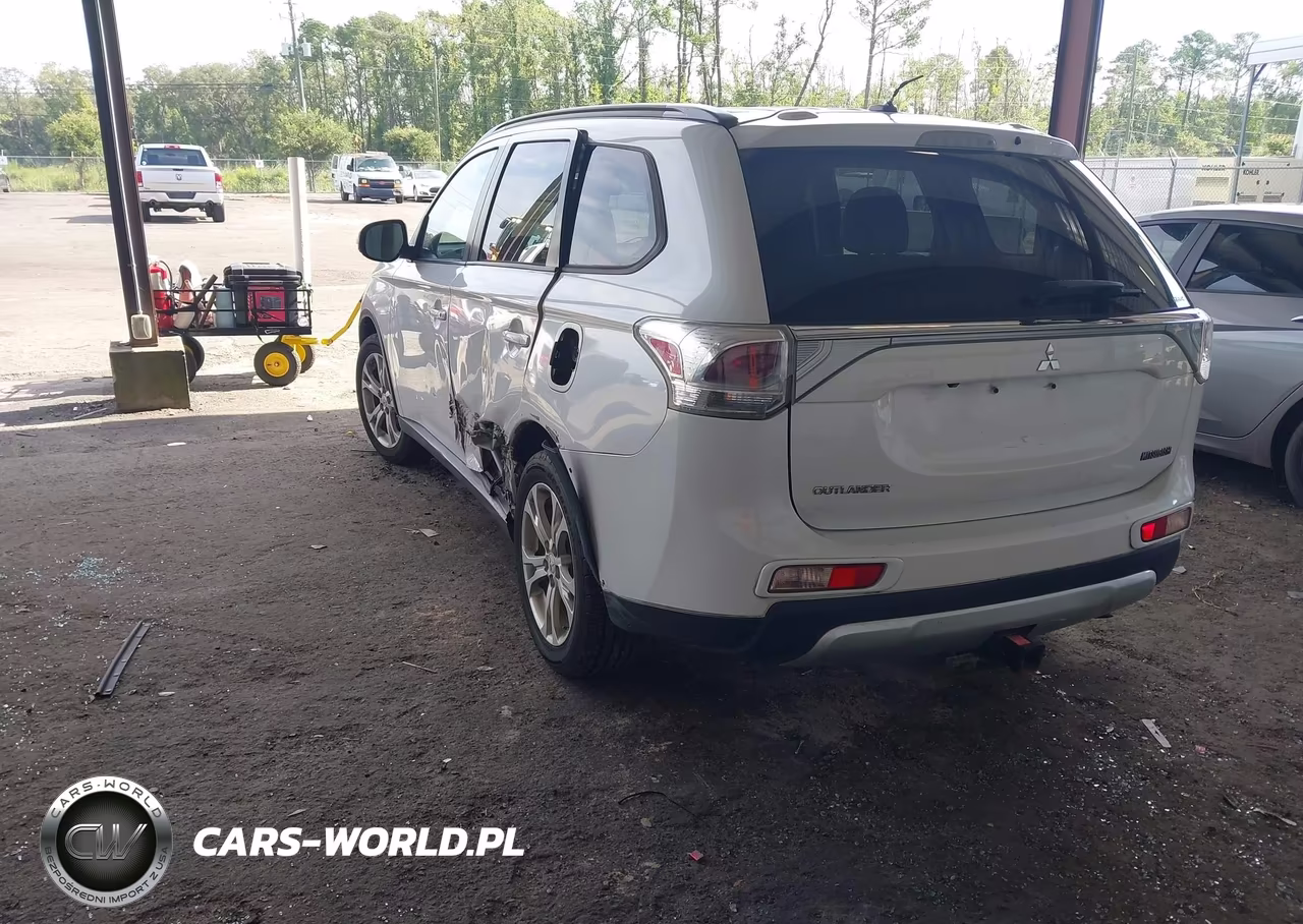 2015 Mitsubishi Outlander Se VIN:JA4AZ3A39FZ002638 - 3