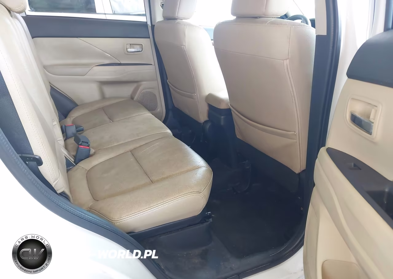 2015 Mitsubishi Outlander Se VIN:JA4AZ3A39FZ002638 - 8