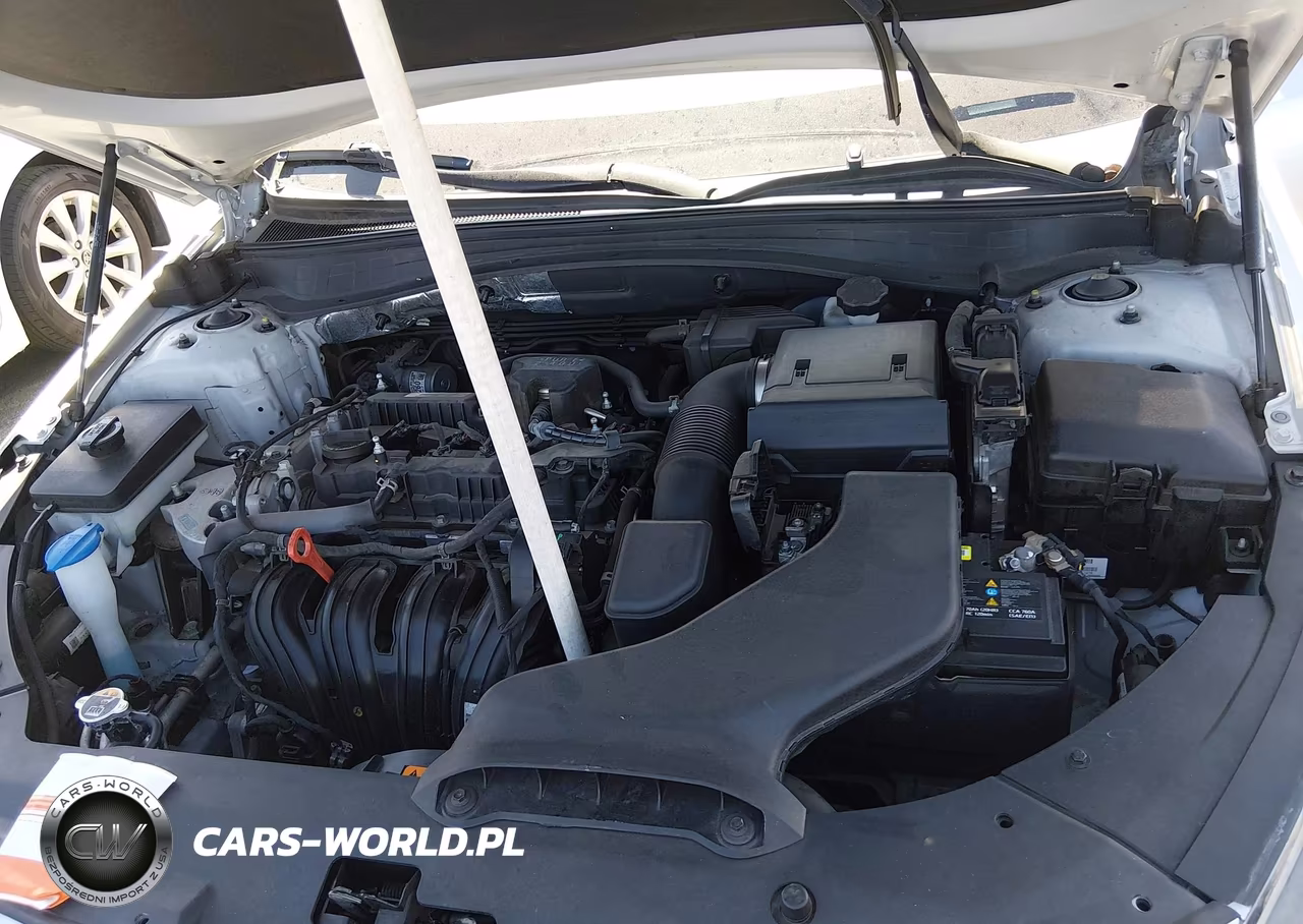 2019 Kia Optima Lx VIN:5XXGT4L37KG363870 - 10