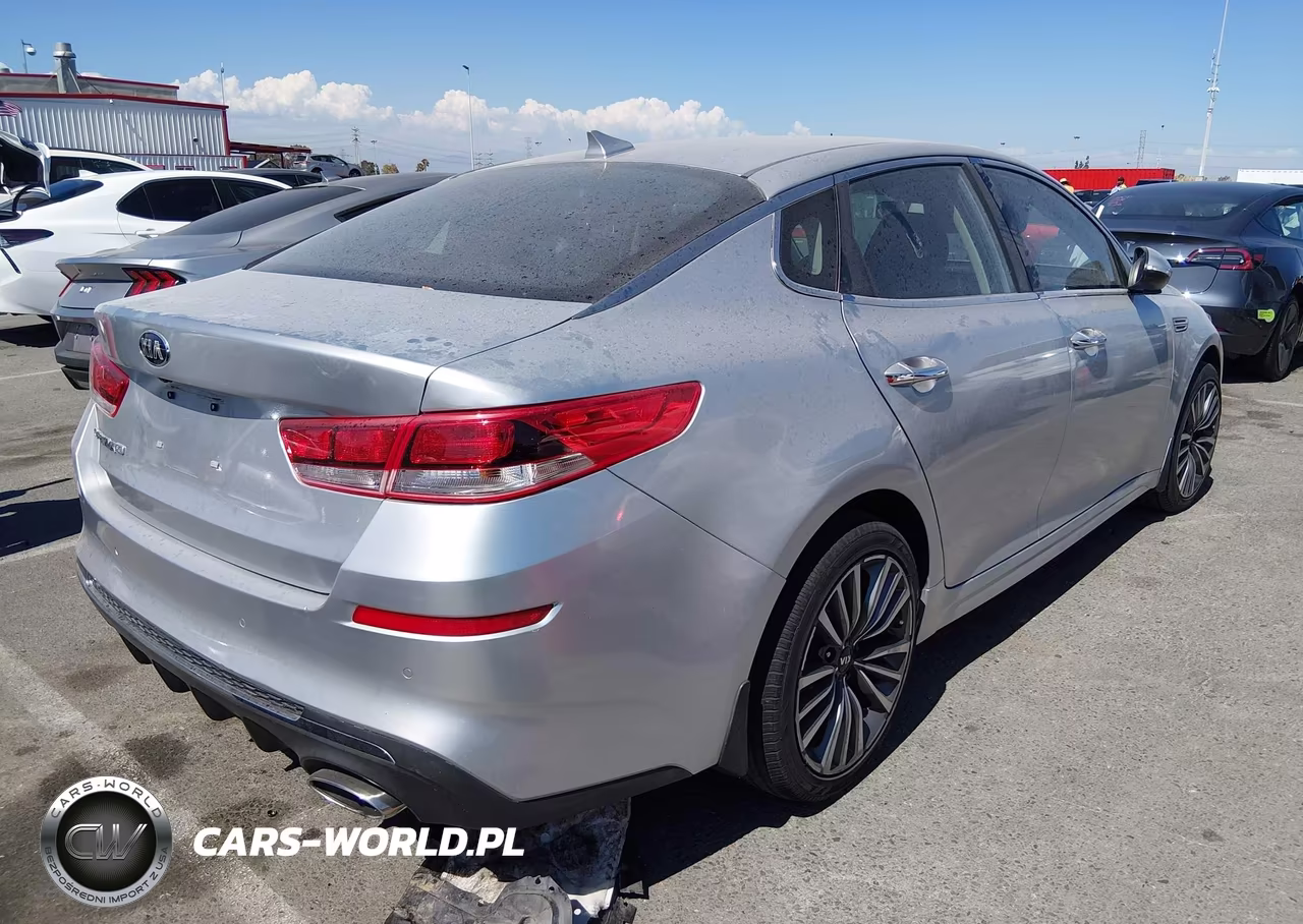 2019 Kia Optima Lx VIN:5XXGT4L37KG363870 - 4