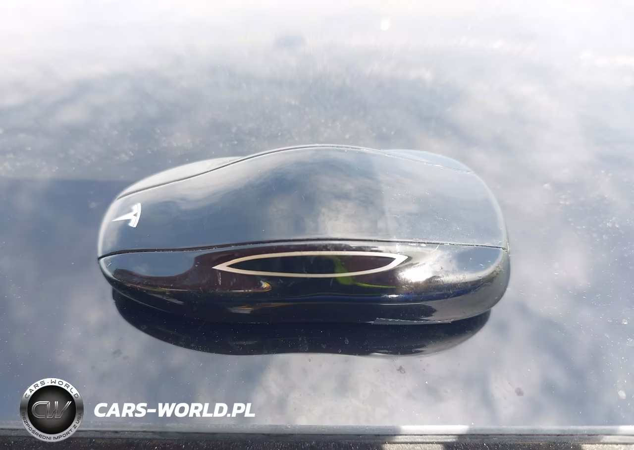 2018 Tesla Model S VIN:5YJSA1E26JF295646 - 11