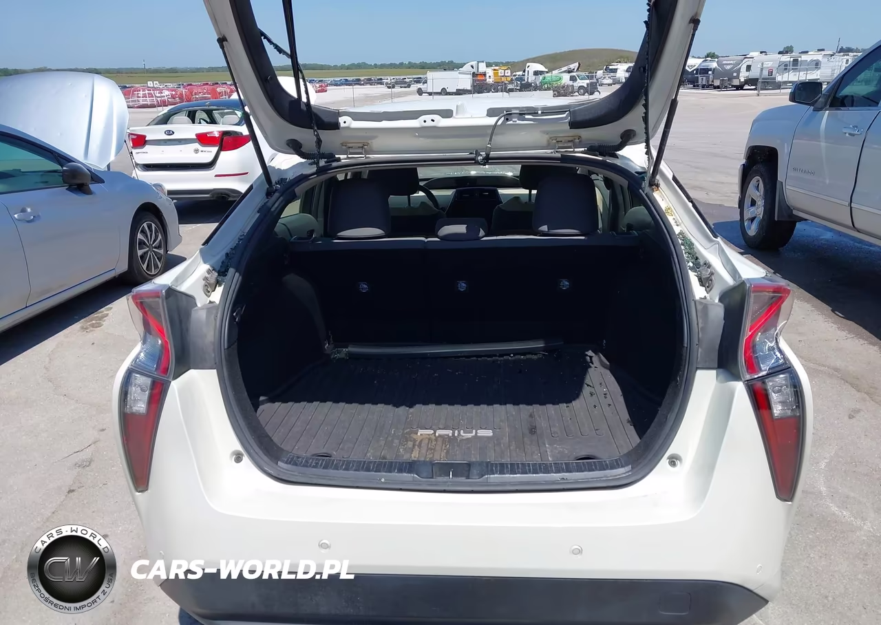 2017 Toyota Prius Two VIN:JTDKBRFU4H3565220 - 17