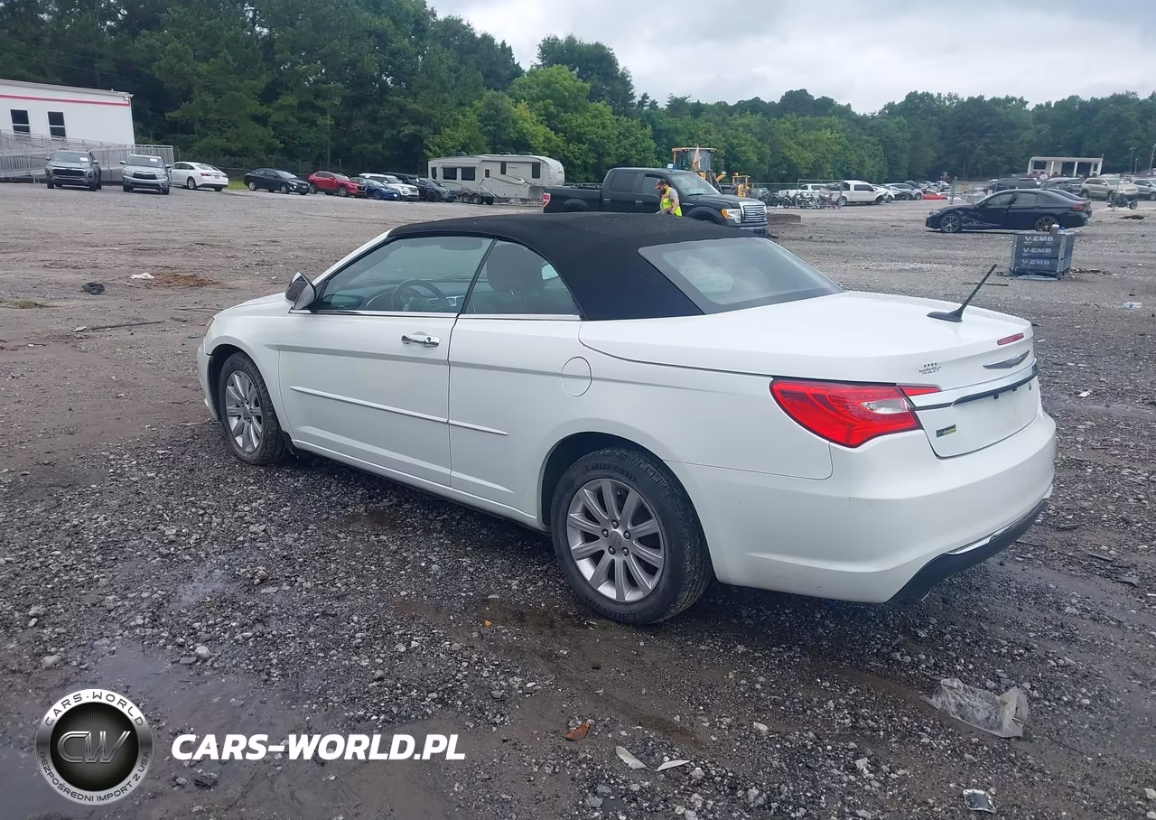 2012 Chrysler 200 Touring VIN:1C3BCBEG1CN276006 - 3