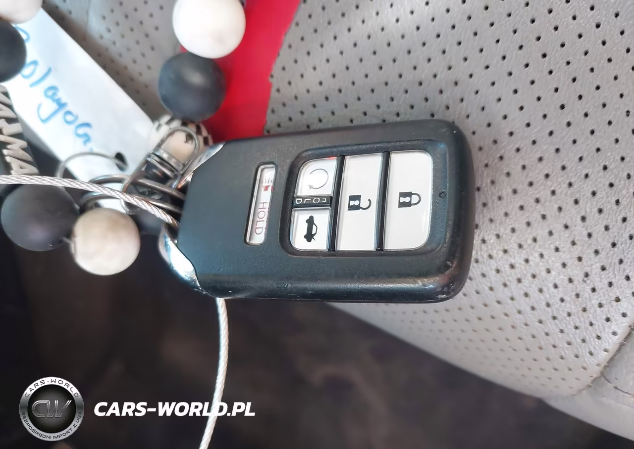 2018 Honda Accord Touring VIN:1HGCV1F96JA015285 - 11