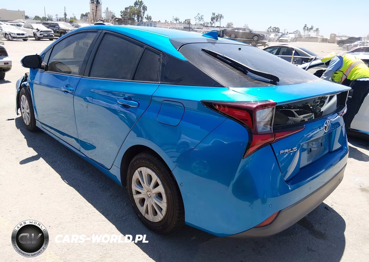 2019 Toyota Prius Le VIN:JTDKARFU9K3085720 - 3