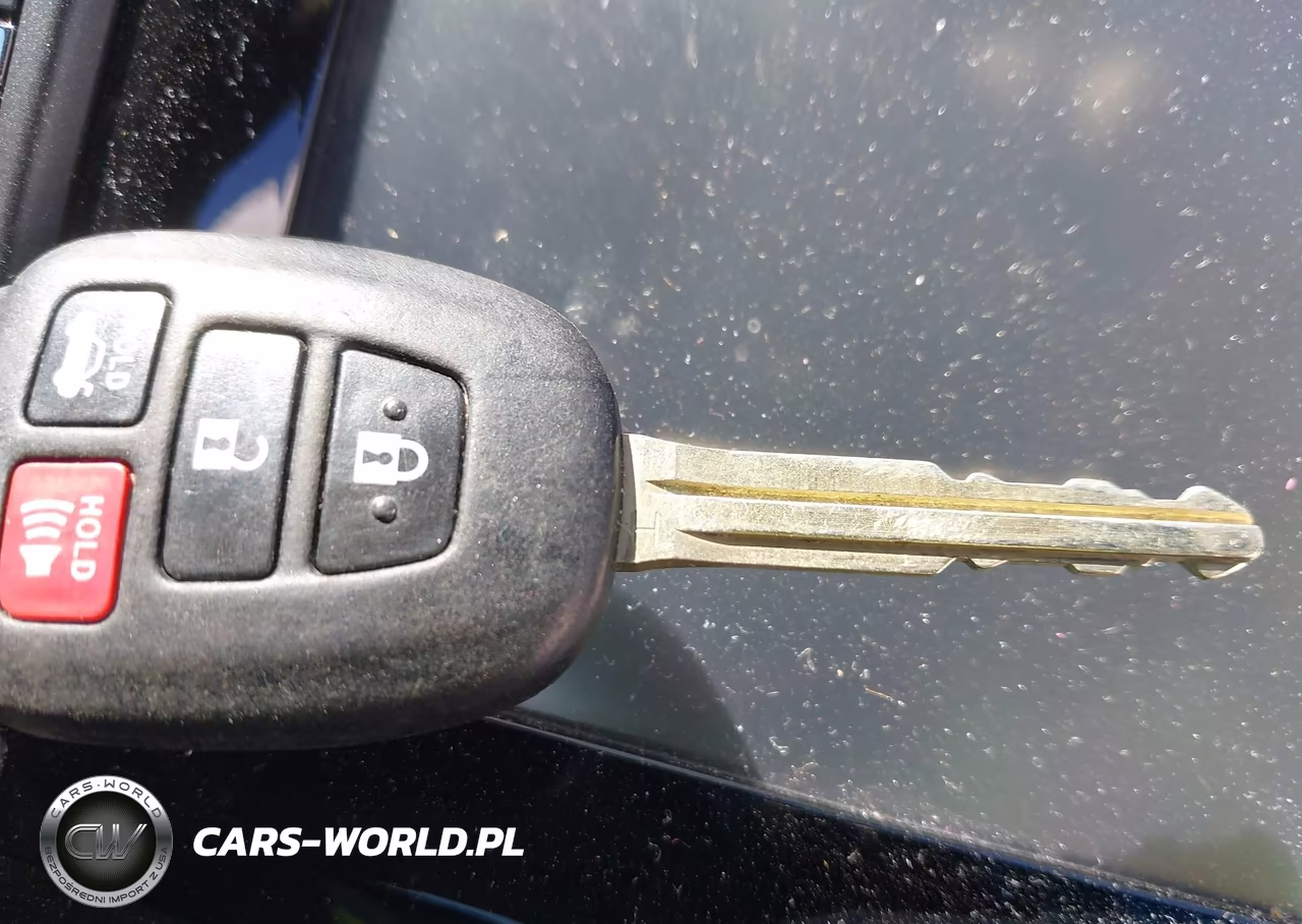 2016 Toyota Camry Xse VIN:4T1BF1FK5GU117495 - 11