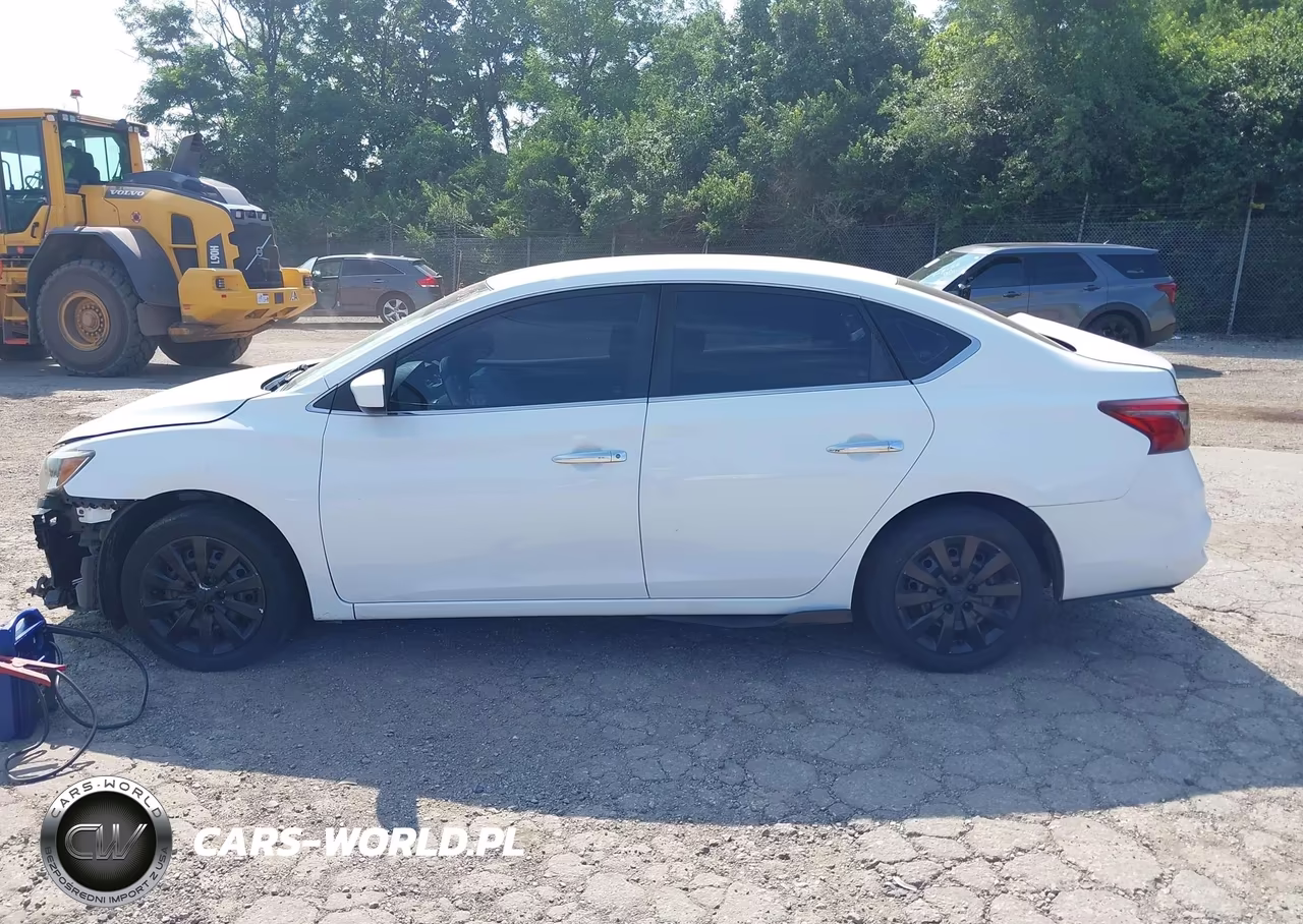 2019 Nissan Sentra S VIN:3N1AB7AP4KY264630 - 14