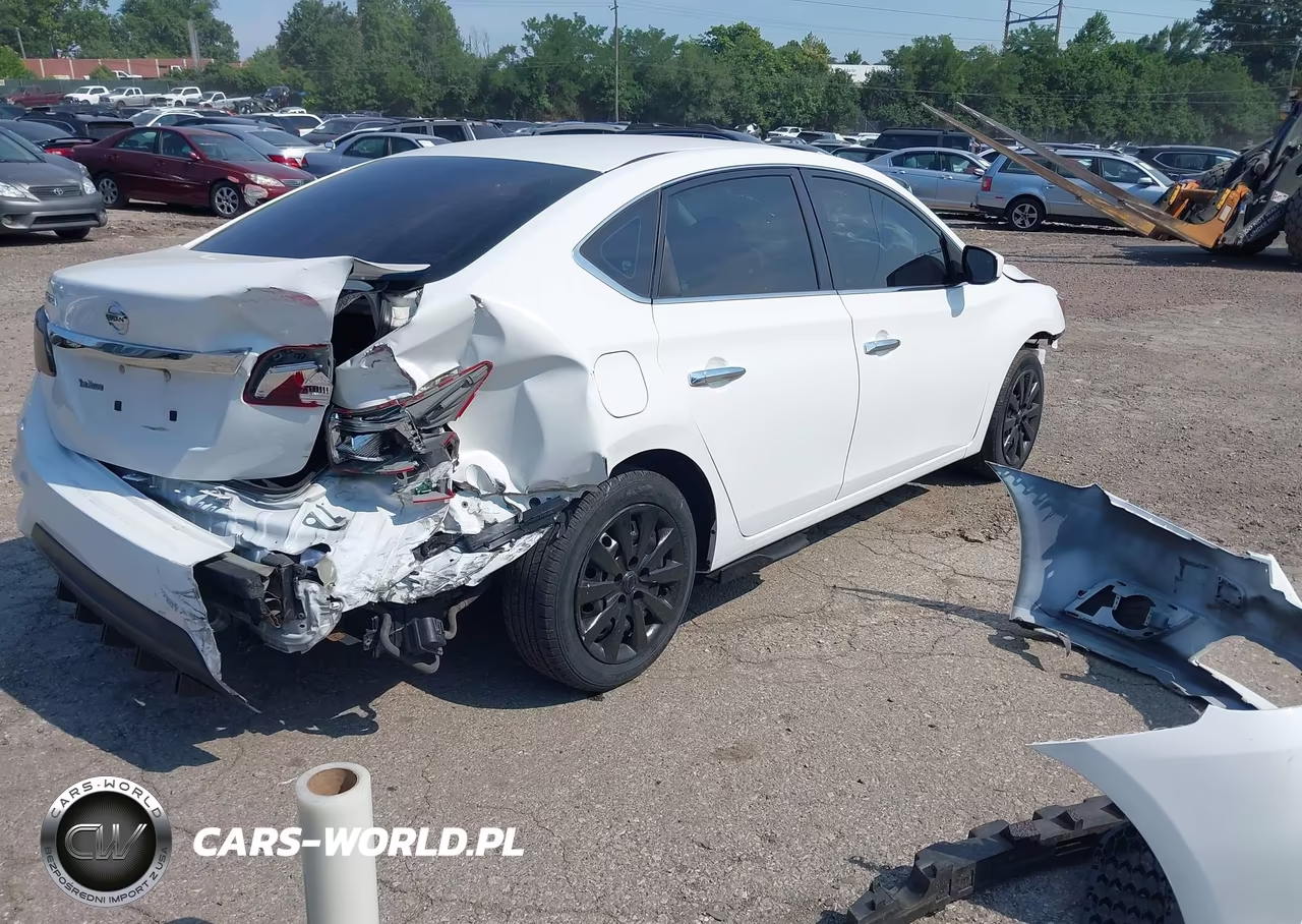 2019 Nissan Sentra S VIN:3N1AB7AP4KY264630 - 4