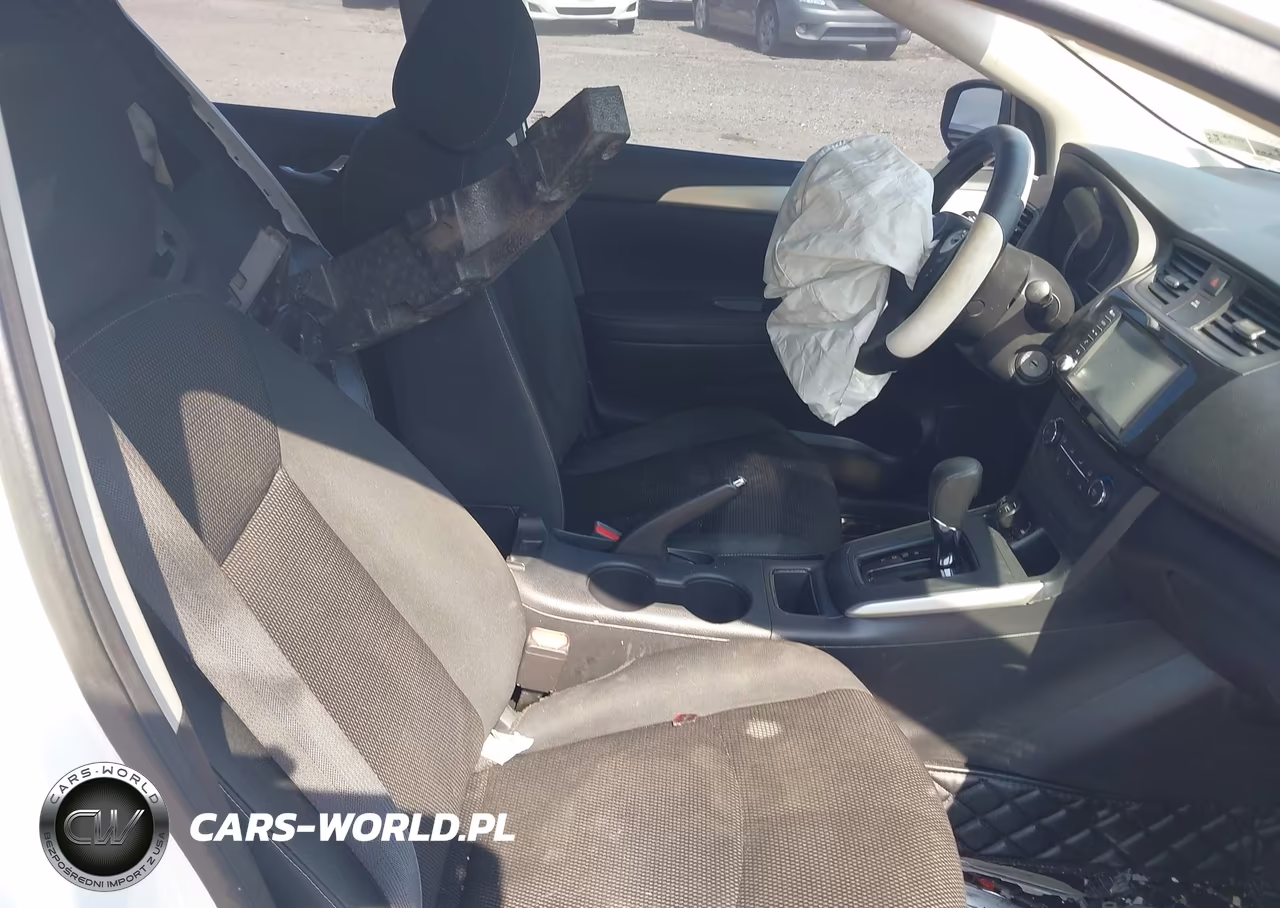 2019 Nissan Sentra S VIN:3N1AB7AP4KY264630 - 5