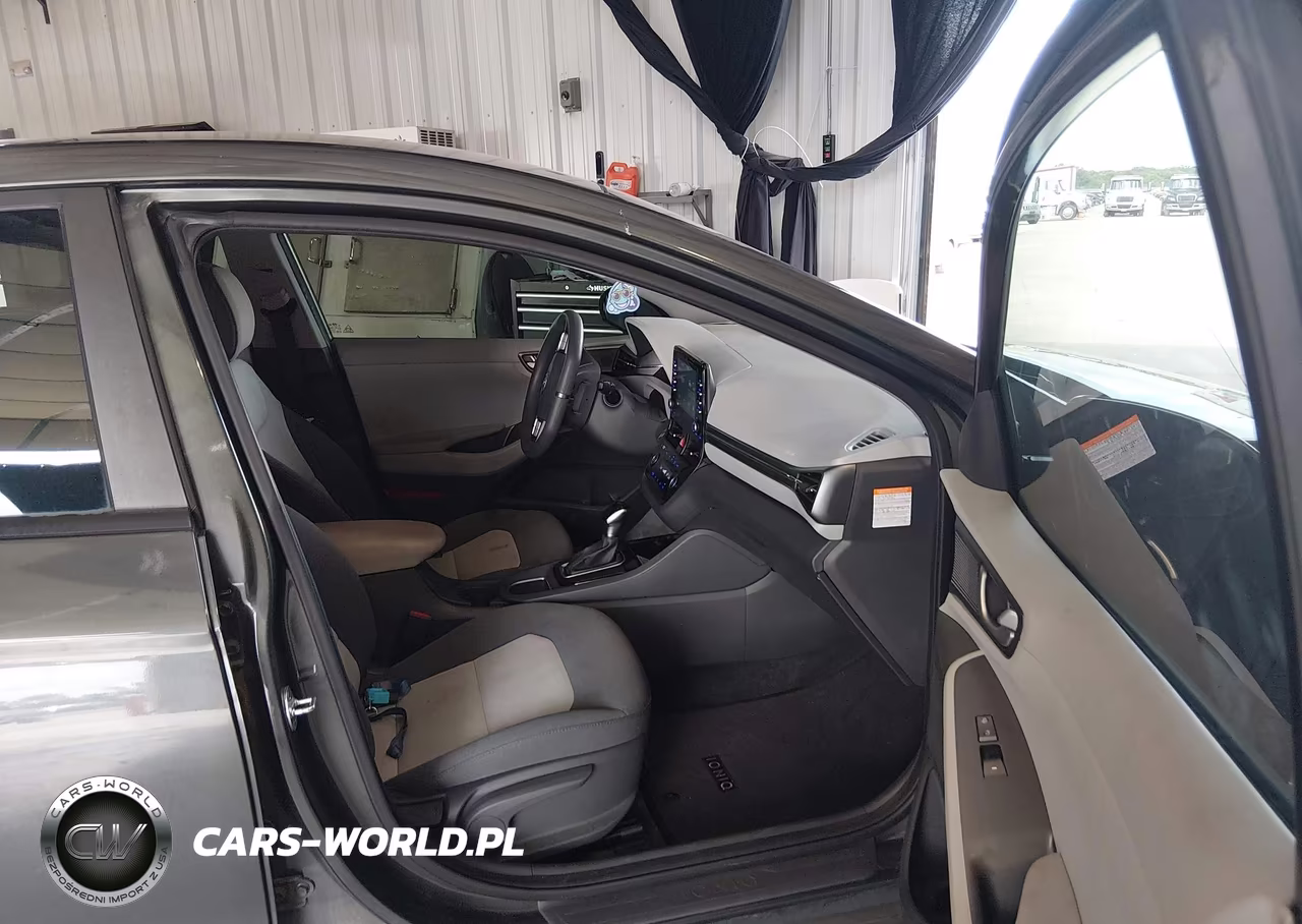 2020 Hyundai Ioniq Hybrid Blue VIN:KMHC65LC9LU220485 - 5