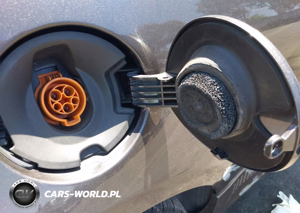 2016 Fiat 500E Battery Electric VIN:3C3CFFGE6GT121973 - 20